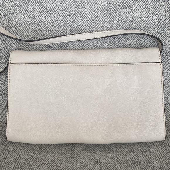 Michael Kors Clutch with Detachable Strap Off White - Picture 2 of 8